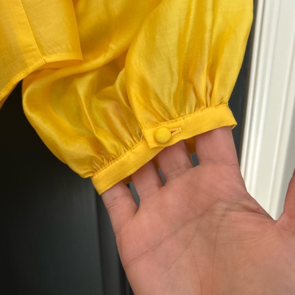 ANTONIO MELANI NWT Size M Yellow Relaxed Fit Balloon Sleeves Dressy Blouse - Picture 9 of 12